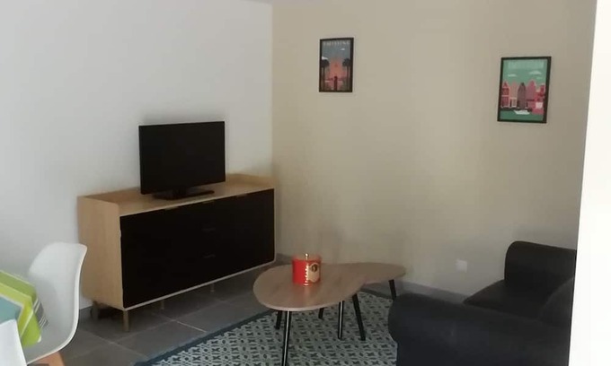 Guimps Apartment | Maison T 1 sur terrain au calme à la campagne dans les vignobles du cognac