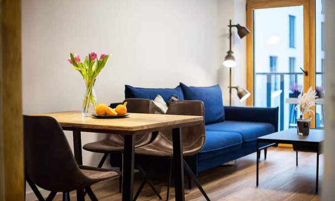 Business District Apartment | Business-Class 1BR in Central Vilnius, Free Parking, Fast Wi-Fi, Workspace