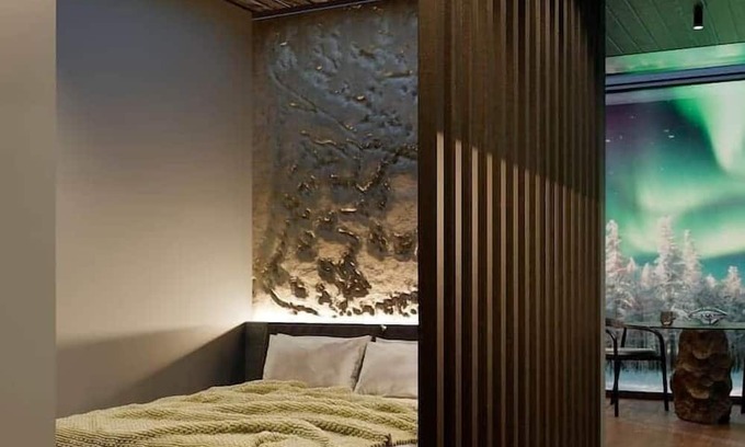 Inari Ski Chalet | Arctic Lodge 3- sauna, glass roof & view of Lake Inari
