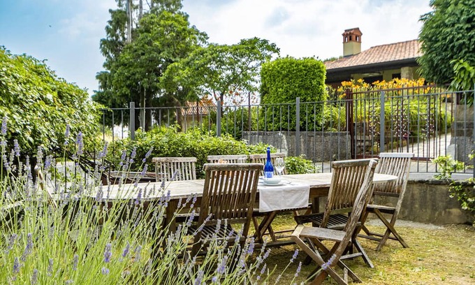 Colle Brianza Apartment | Cottage Zia Cherubina