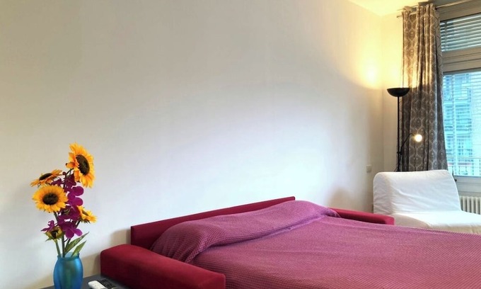 Bicocca Apartment | Ponale 52 bright studio