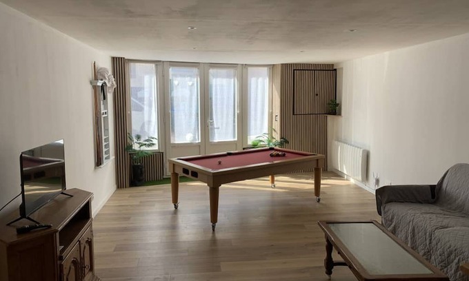 Saint-Julien Apartment | Apartment in the heart of the village!