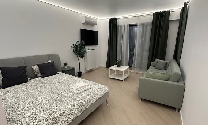 Pipera Apartment | Cortina North-Luxury Brand New Apartment with Parking and Self Check-in