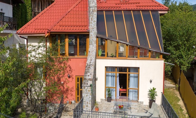 Busteni House | Mont'Arte - Villa with Panoramic View in Busteni