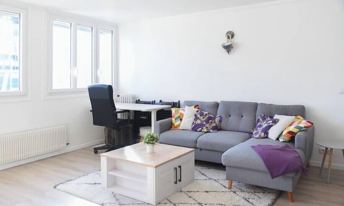 Le Kremlin-Bicetre Apartment | Bright apartment for 4 in Le Kremlin-Bicêtre
