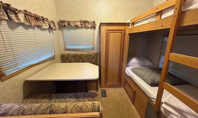 Parry Sound House | Lakefront RV Cottage in Parry Sound #14