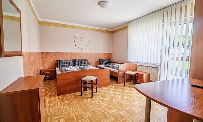 Trnovska House | Cozy Triple Room with Balcony at Siva čaplja