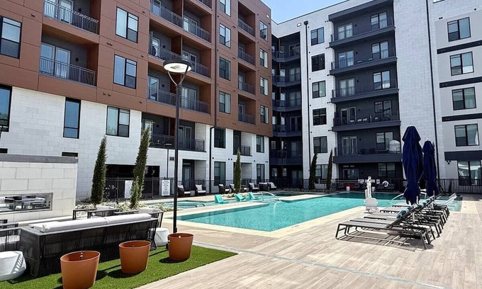 North Burnet Apartment | Charming 2-bedroom Cozy apartment with fitness room and AC in wonderful Austin