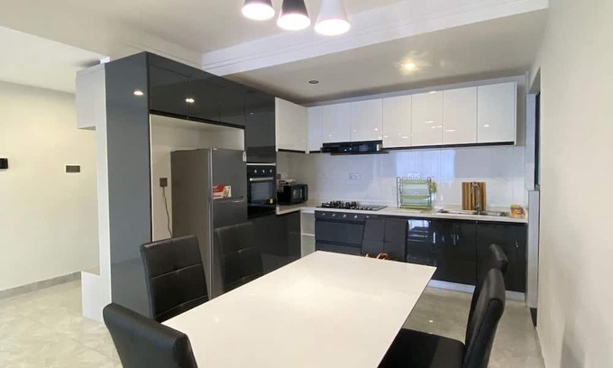 Kilimani Apartment | Modern 3BR Apartment at Perry West Kilimani