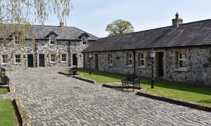 Leixlip Cottage | Alensgrove Cottages No. 06