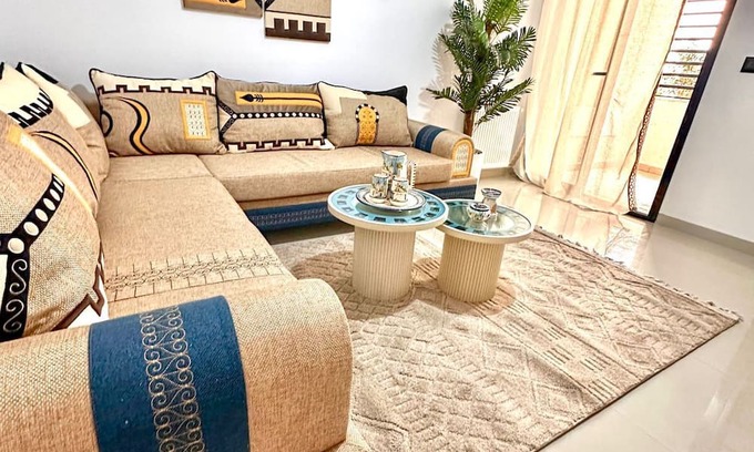 Tunis Apartment | Comfort and Charm – Tunisian Style