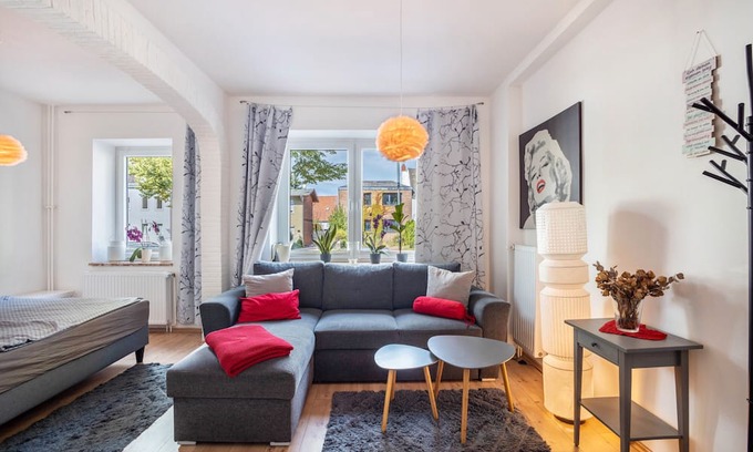 Huxtertor/Muhlentor/Gartnergasse Apartment | Apartment 'Tiny One' with Balcony and Wi-Fi
