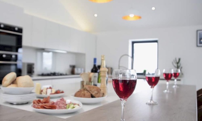 Bodorgan House | Pass the Keys | Luxury Property with Stunning View