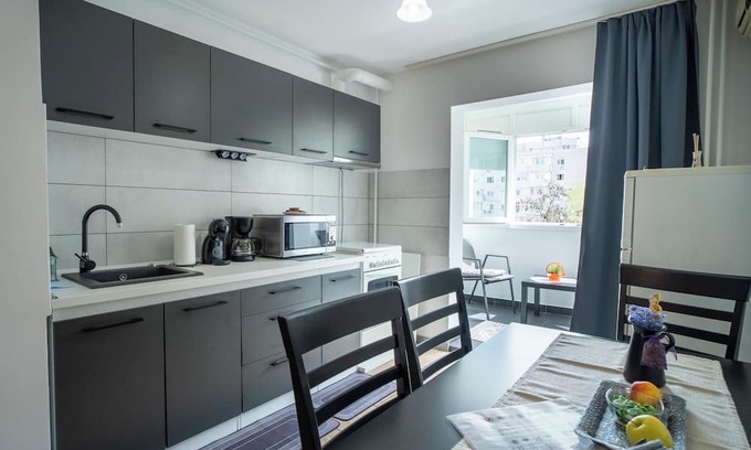 Sector 3 Apartment | Rustic & Spacious 3BR Apartment