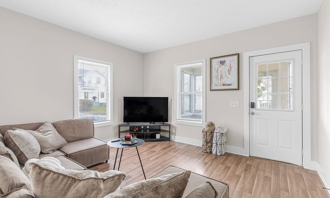 Grand Rapids House | Spacious Grand Rapids Home - Peaceful & Private!