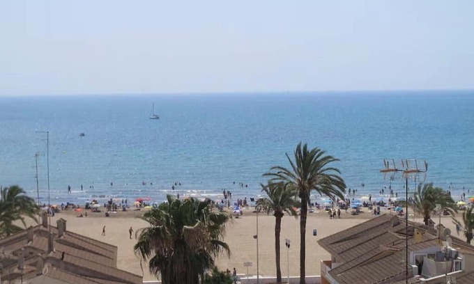 Playa Pobla de Farnals Apartment | Apartment very seafront beachfront Pobla Farnals beach