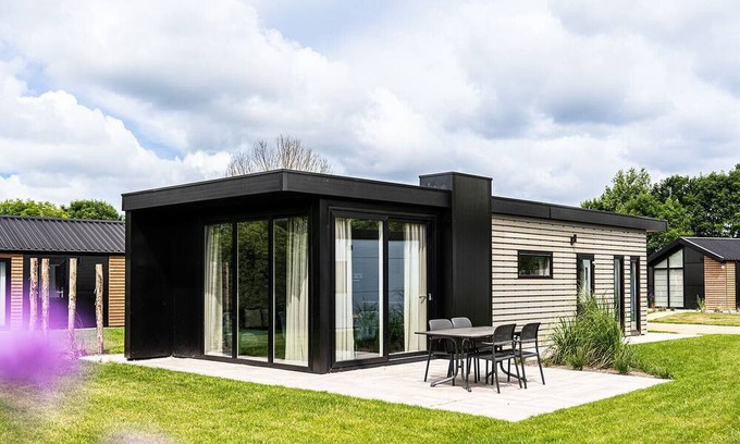 Vleteren Ski Chalet | Modern Lakeside Chalet, 2BR , Garden Views , Peaceful Escape