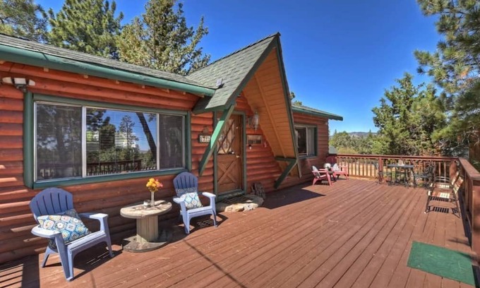 Upper Moonridge Cabin | Los Osos Cabin w/Private Spa and large Deck.