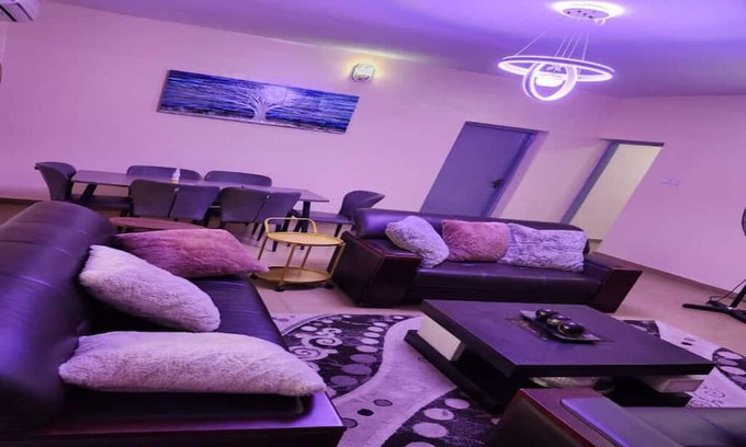 Ikeja Apartment | Ikeja Upscale 3-bedroom off Allen Street: 10 Minutes To International Airport