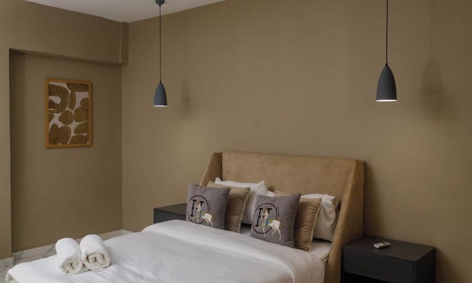 Ofin Apartment | Cosy Japandi Style 3BR Apt Central Victoria Island