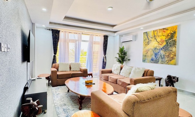 Mombasa Apartment | Glamorous hideout in Mombasa Nyali