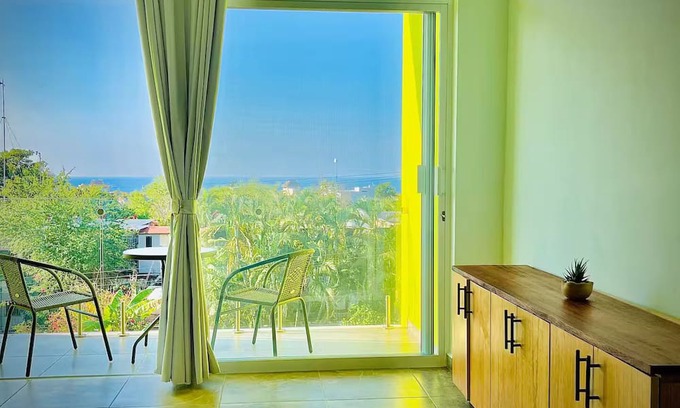Bacocho Apartment | 304 Room With Balcony And Beautiful Ocean View