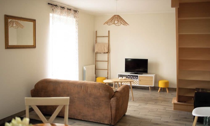 Saint-Leger-de-Montbrun House | Gite de la sablonnière - Near Thouars - Peace and relaxation