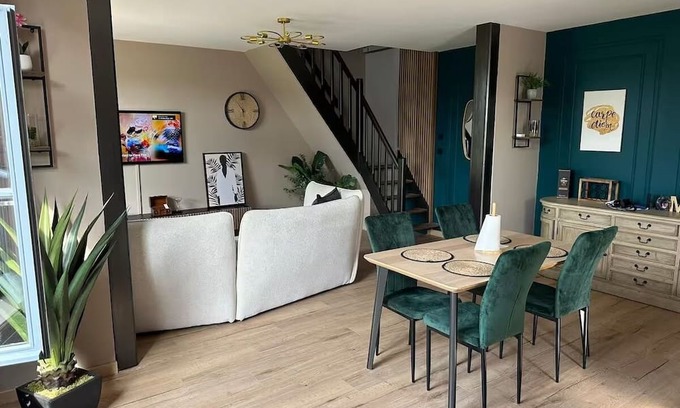 Verlinghem House | Cosy house near Lille with garden and private terrace