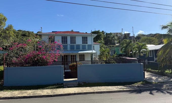 Culebra Pueblo House | Cozy 3-Bedroom Apartment in Culebra – Sleeps 6, Steps from Adventure!