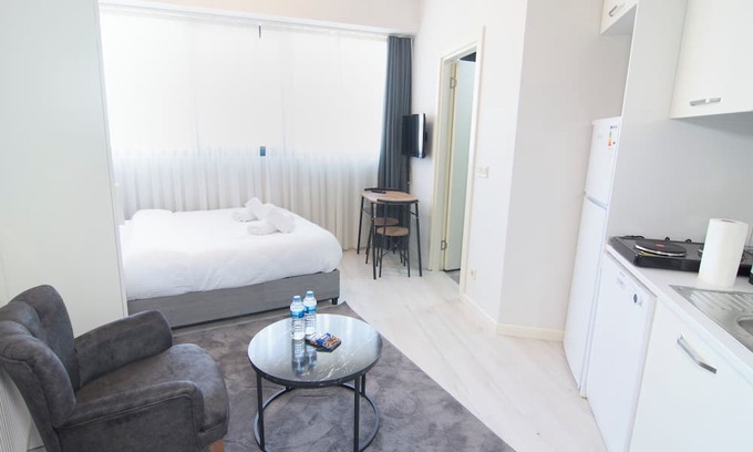 Kartal Apartment | 28th Floor cozy Studio