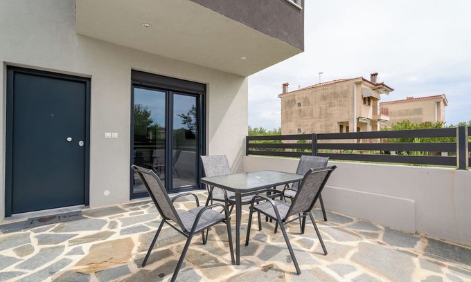 Nikita Apartment | SithoniaRS Sea Nomad Luxury Maisonette