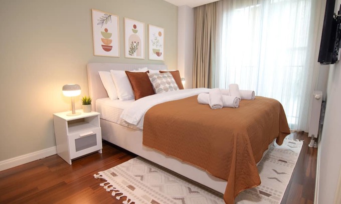 Taksim Apartment | Modern & Cozy 1Bdr in Vibrant Beyoğlu
