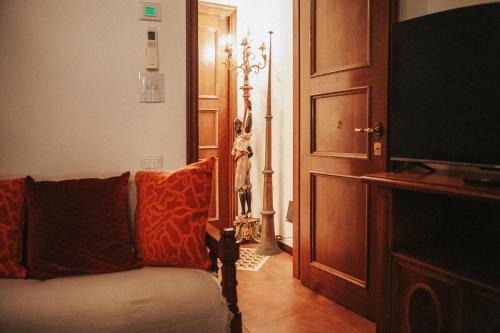 Dorsoduro Apartment | The Magic of Venice