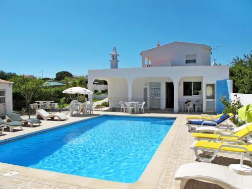 Quarteira Apartment | Apartment Quinta Girassol - QUT113
