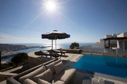 Psarou Villa | Psarrou villa for 10 guests, stunning sea views